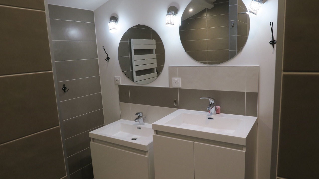 Photo of Bathroom in Luzille