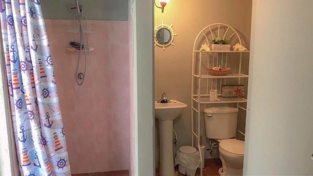 Photo of Bathroom in Corrales