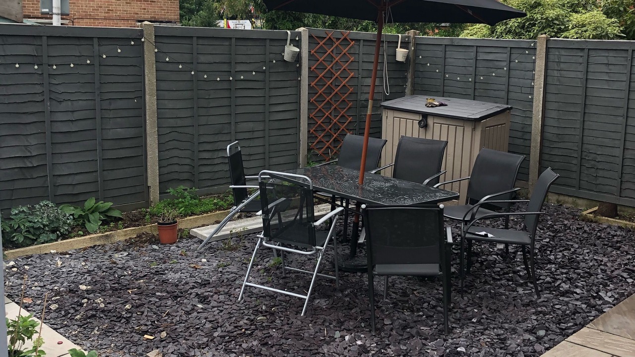 Photo of Outdoor in Hampton Wick