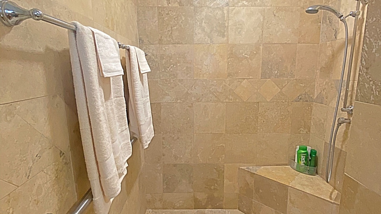 Photo of Bathroom in Cane Bay
