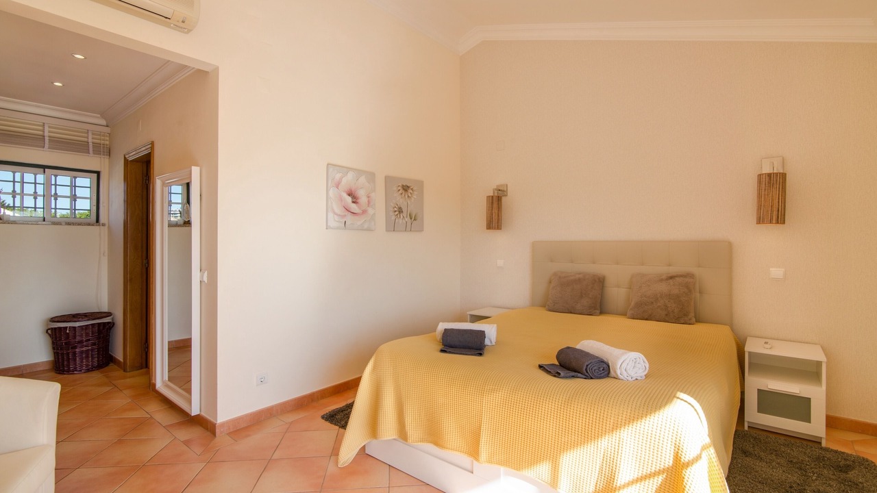 Photo of Bedroom in Albufeira