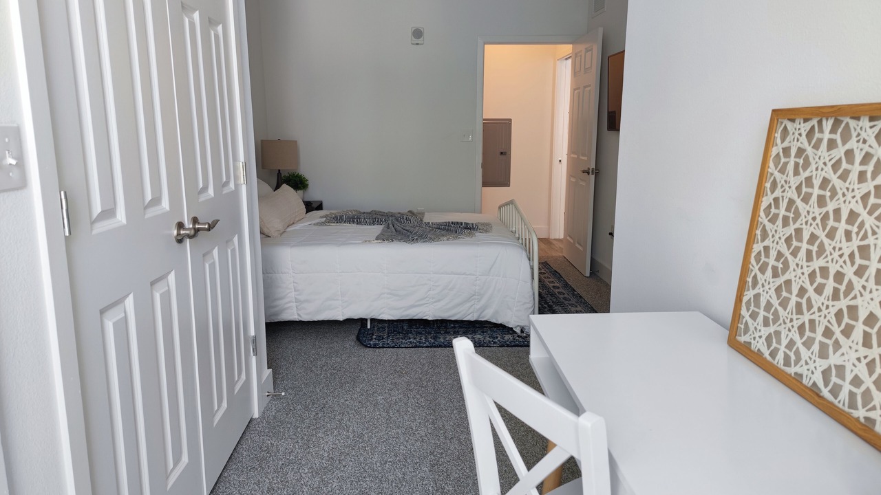 Photo of Bedroom in Central Sarasota
