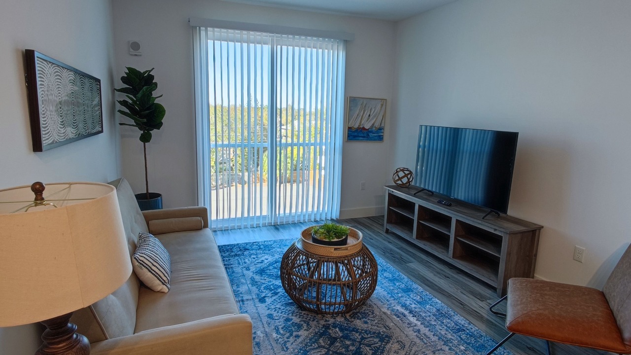 Photo of Livingroom in Central Sarasota