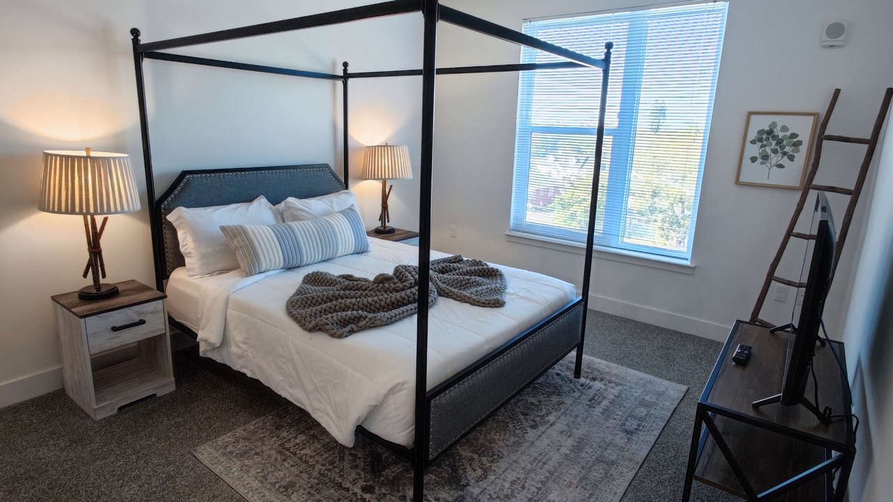 Photo of Bedroom in Central Sarasota