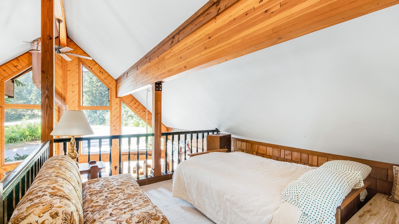 Photo of Bedroom in Hyak