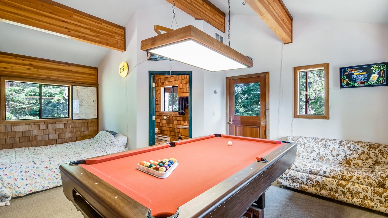 Photo of Bedroom in Hyak