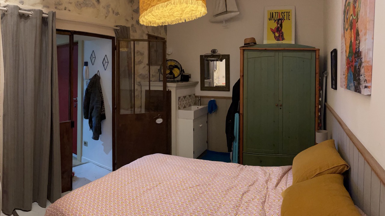 Photo of Bedroom in Sete