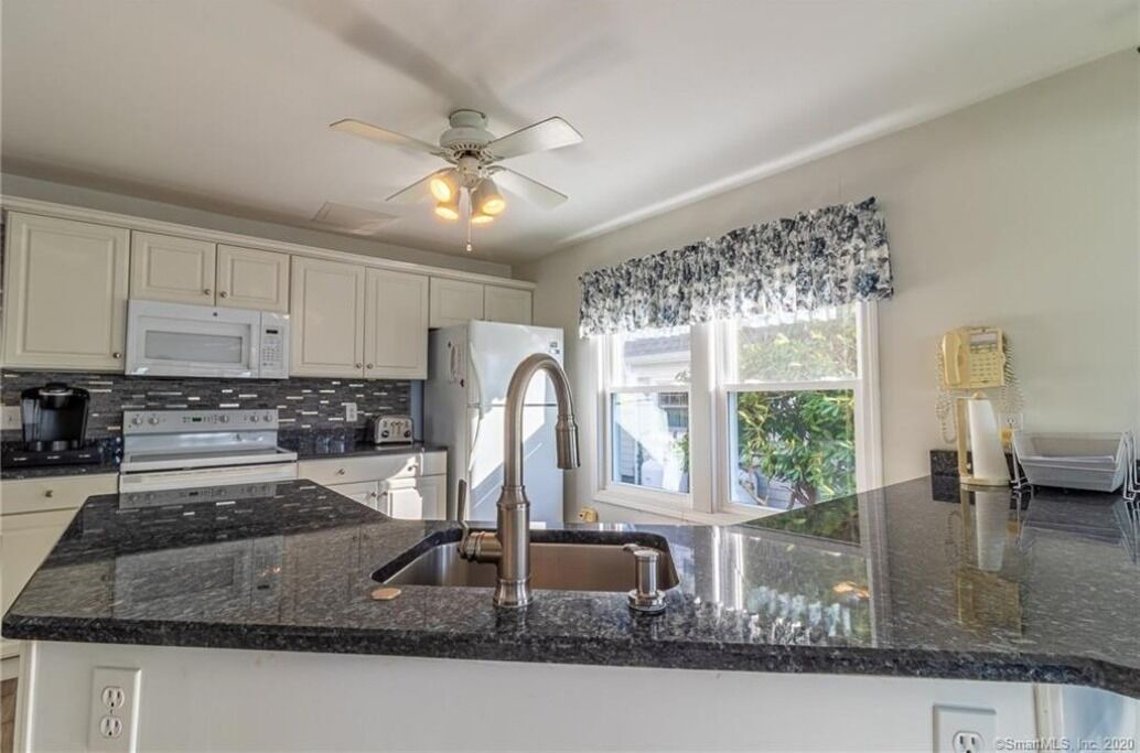Photo of Kitchen in Niantic