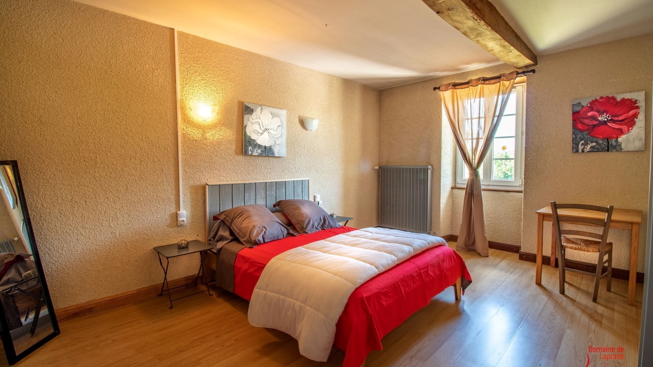 Photo of Bedroom in Graulhet