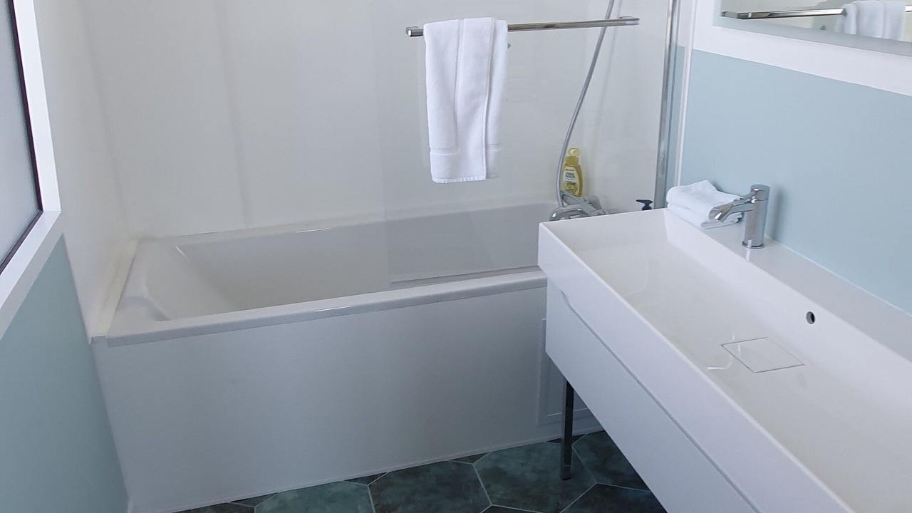 Photo of Bathroom in Saint-Jacut-de-la-Mer
