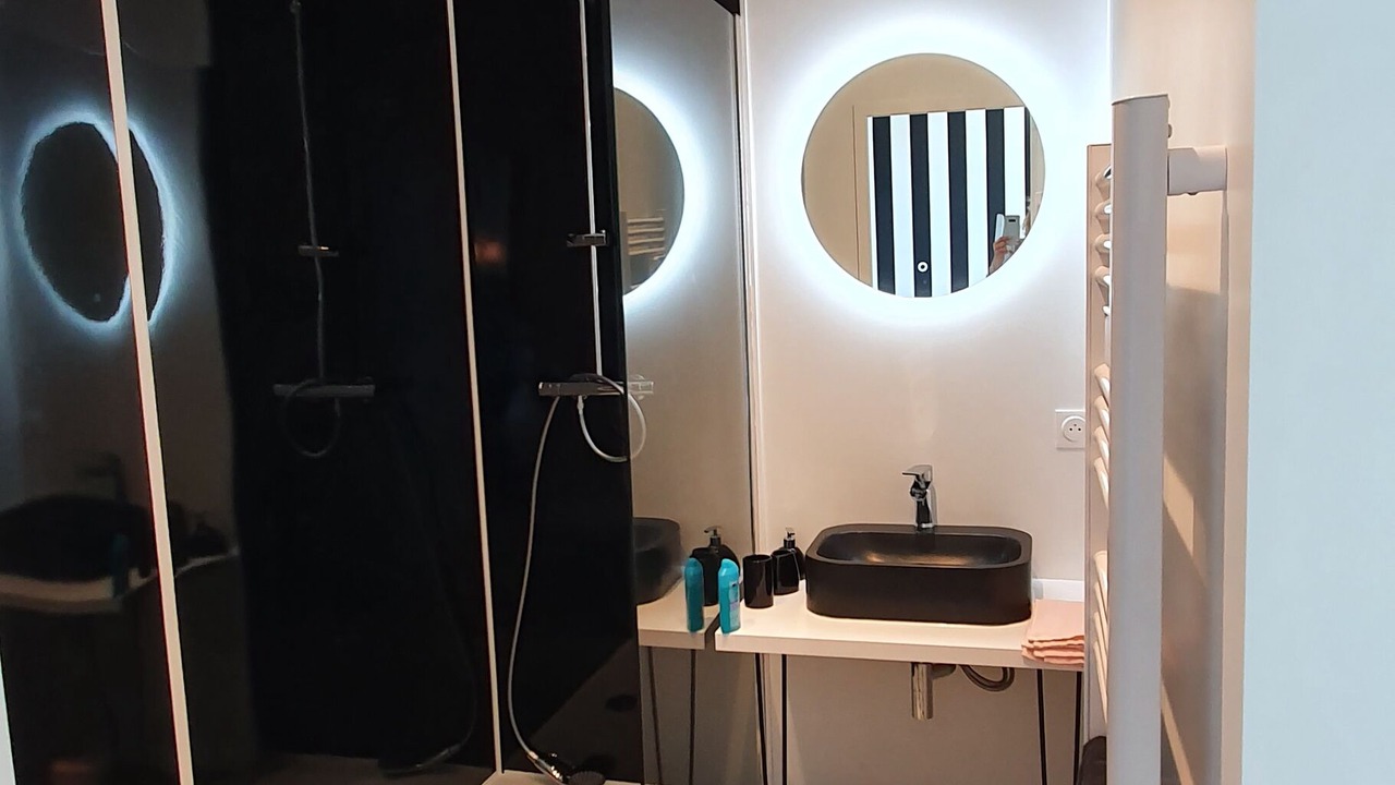 Photo of Bathroom in Saint-Jacut-de-la-Mer