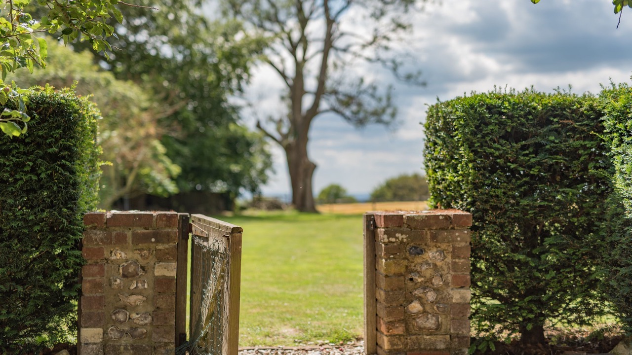 Photo of Outdoor in Ashford