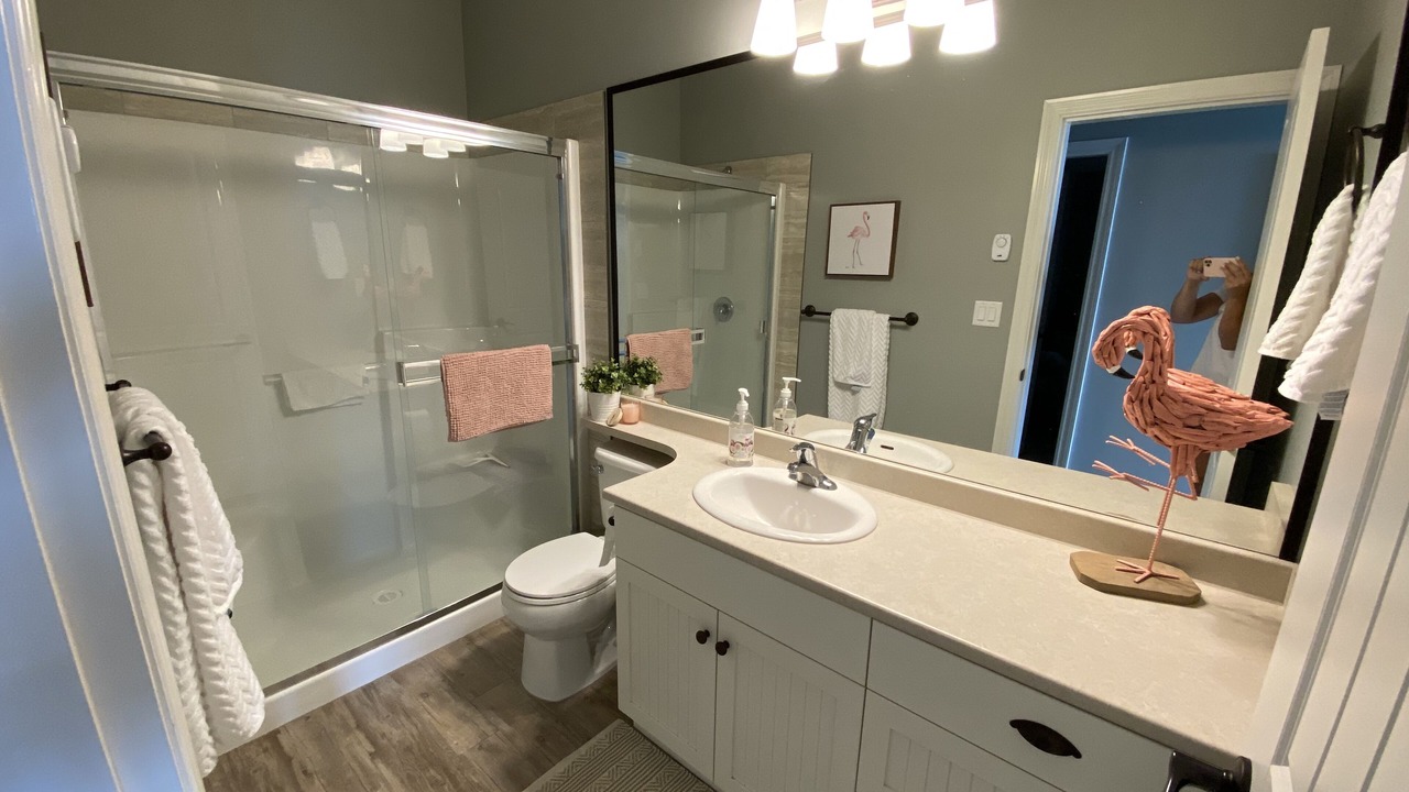 Photo of Bathroom in Okanagan-Similkameen