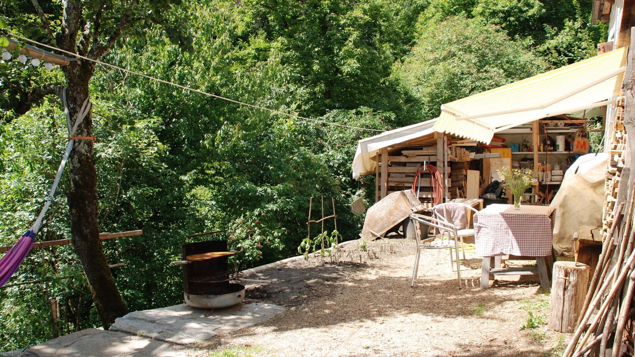 Photo of Others in Semione