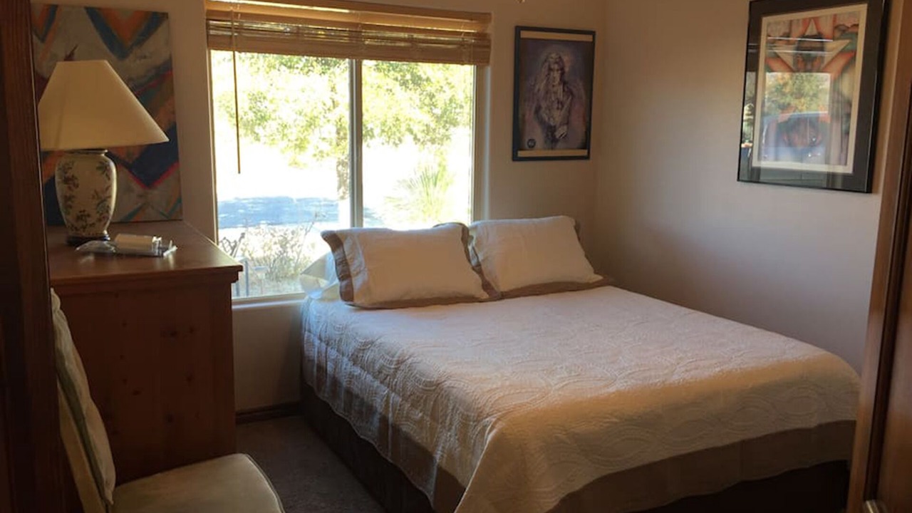 Photo of Bedroom in La Verkin