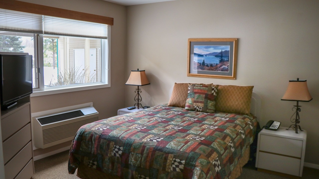 Photo of Bedroom in Columbia Falls