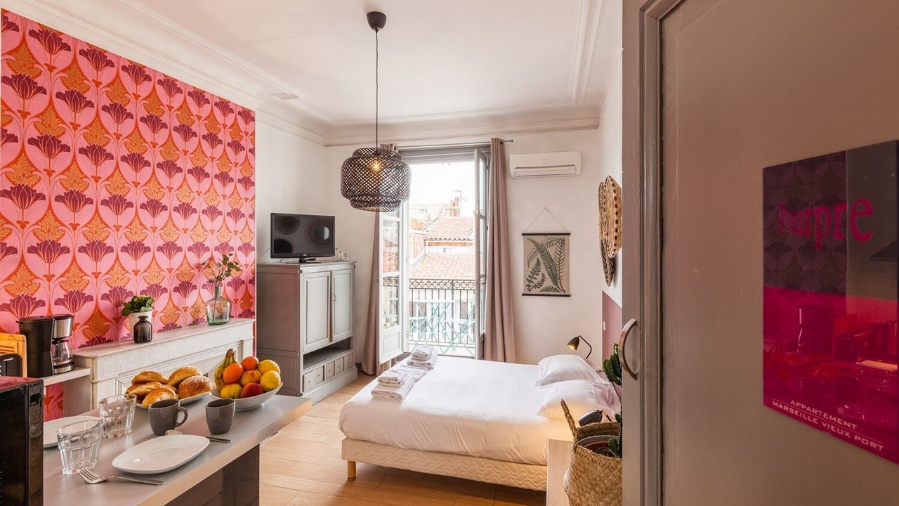 Photo of Bedroom in Opera