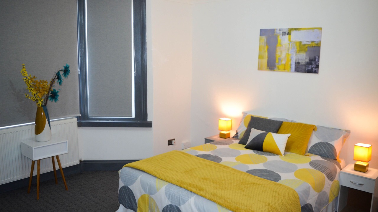 Photo of Bedroom in Feltham North