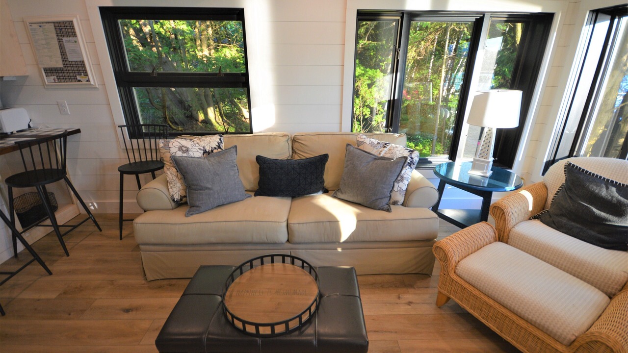 Photo of Livingroom in Lake Leelanau