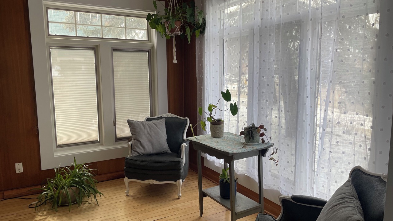 Photo of Livingroom in Saskatoon Downtown