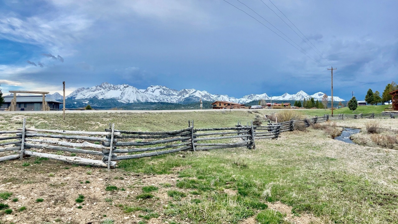 Photo of Outdoor in Stanley