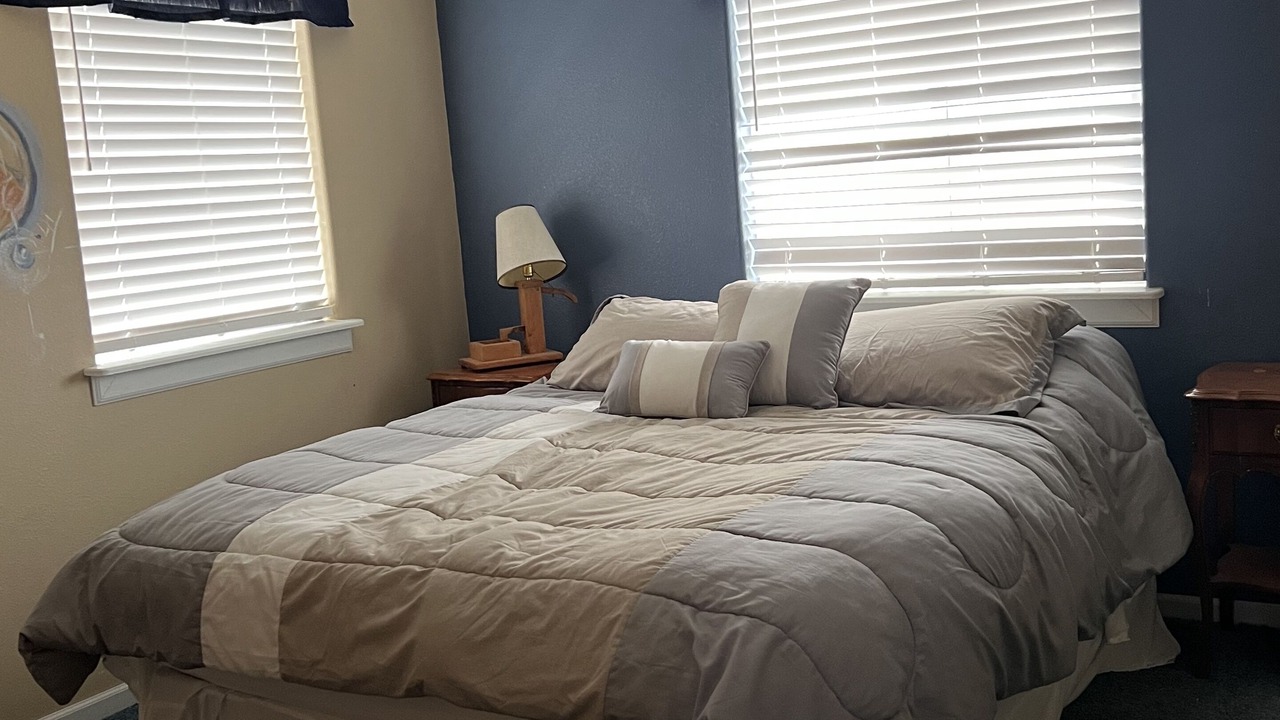 Photo of Bedroom in Harvard