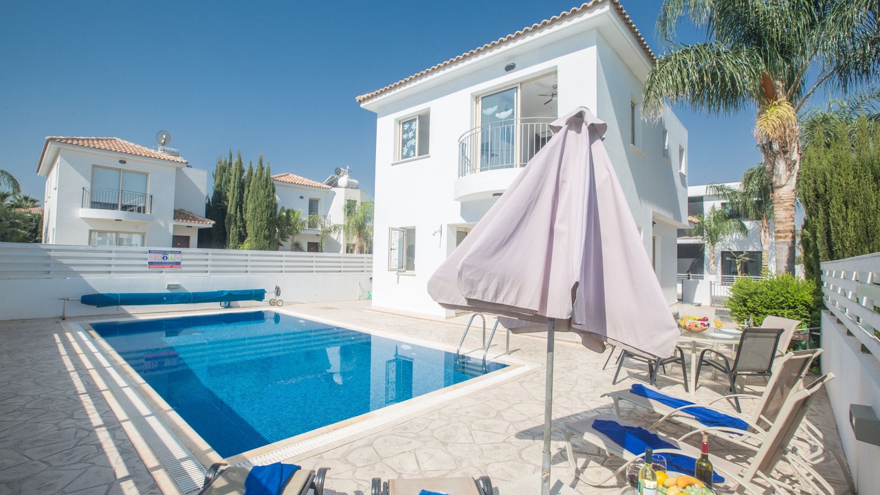 Photo of Outdoor in Pernera