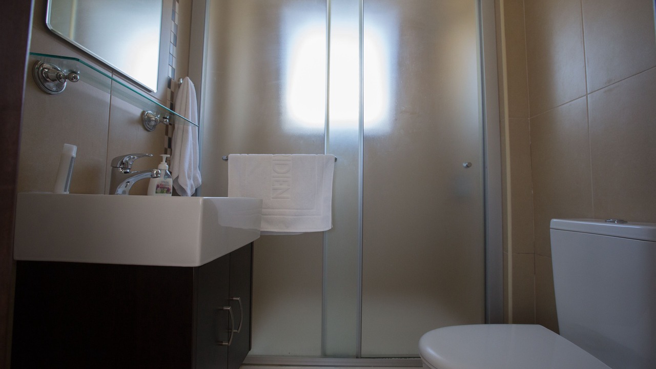 Photo of Bathroom in Pernera
