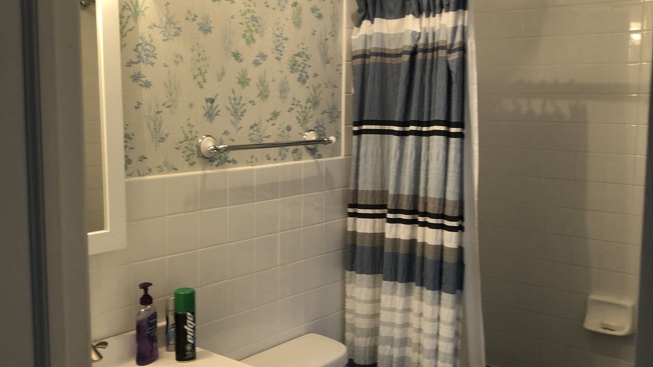 Photo of Bathroom in Cutchogue