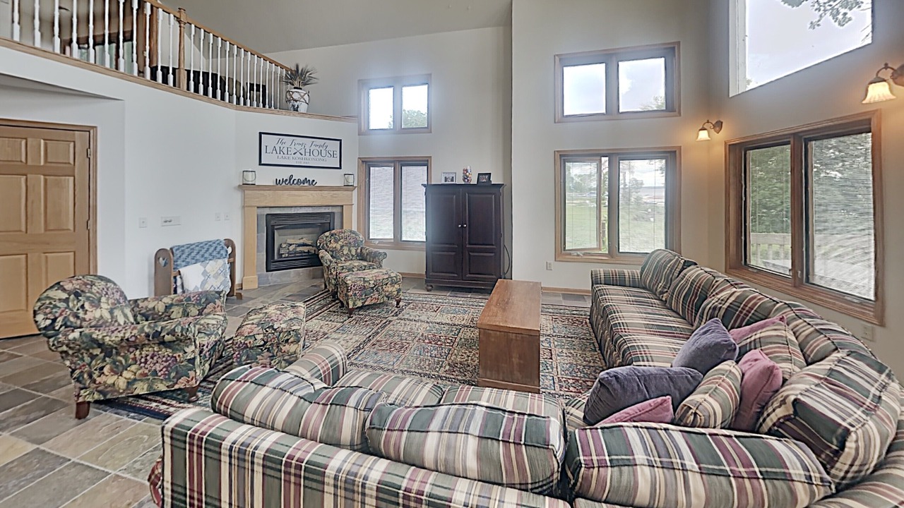 Photo of Livingroom in Lake Koshkonong