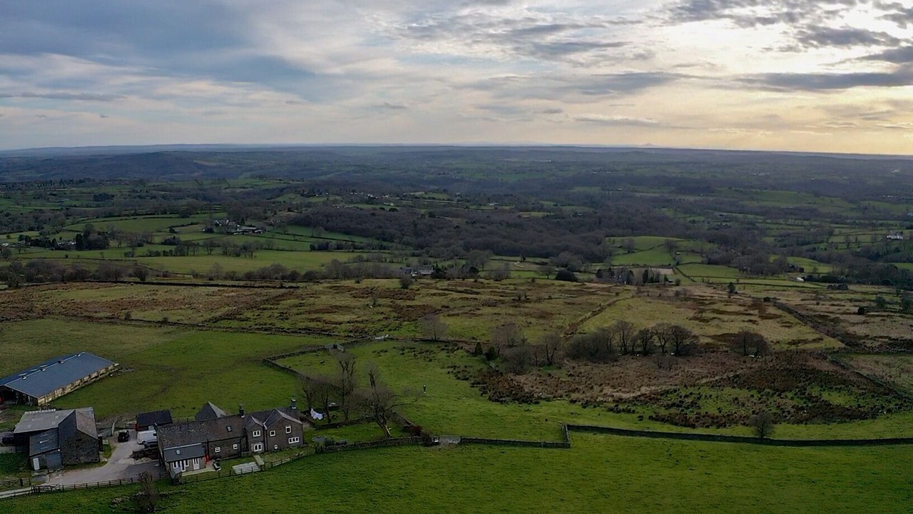 Photo of Outdoor in Cauldon Low