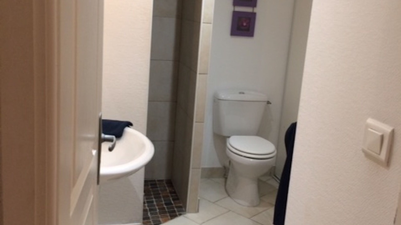 Photo of Bathroom in Jargeau