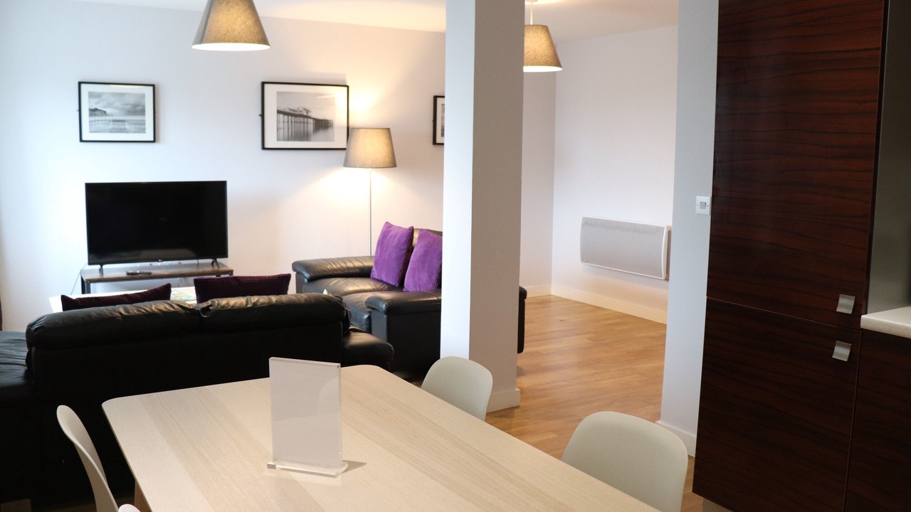 Photo of Livingroom in Butetown