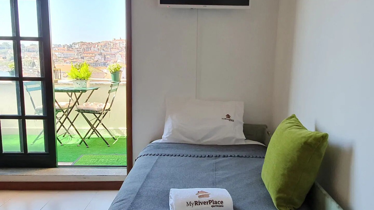 Photo of Bedroom in Santa Marinha