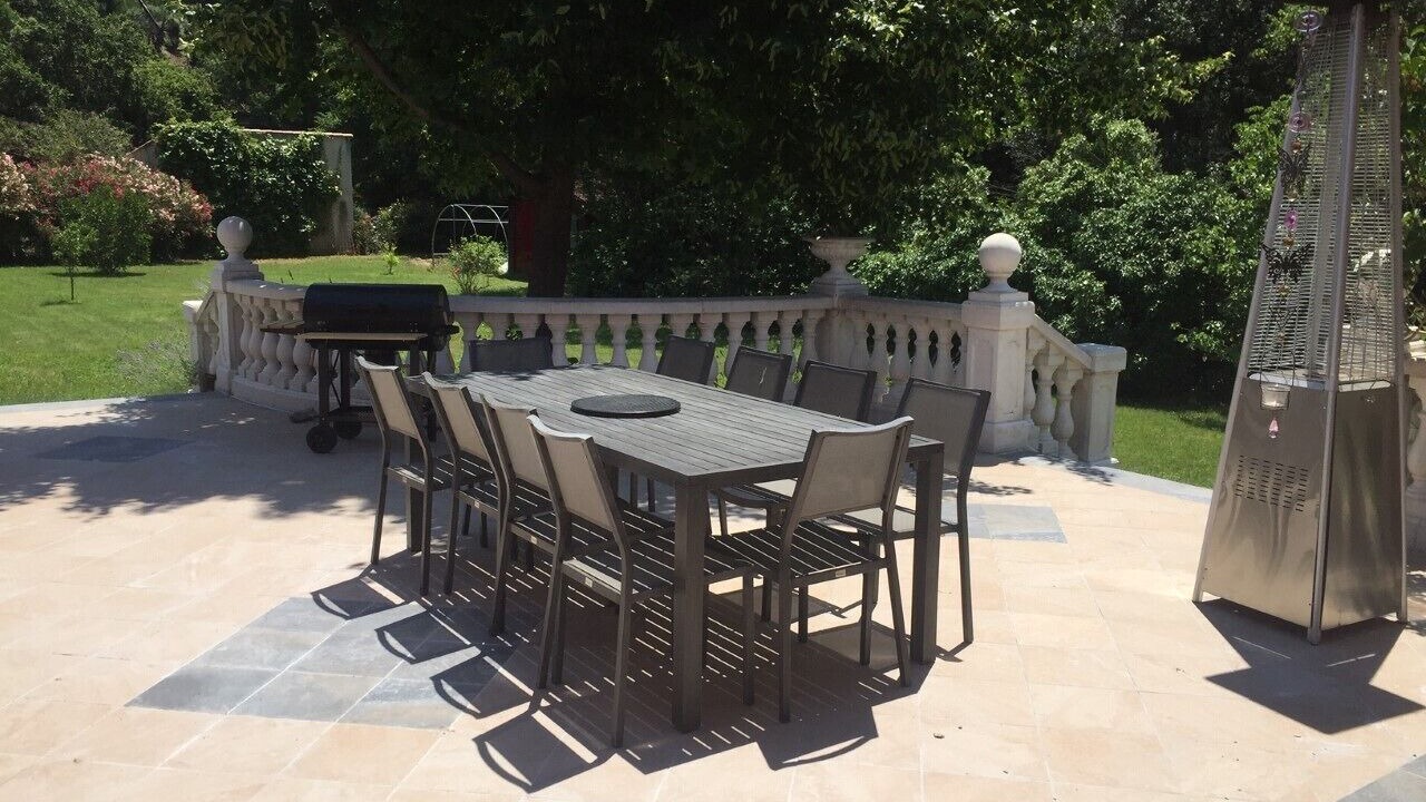 Photo of Outdoor in Salon-de-Provence