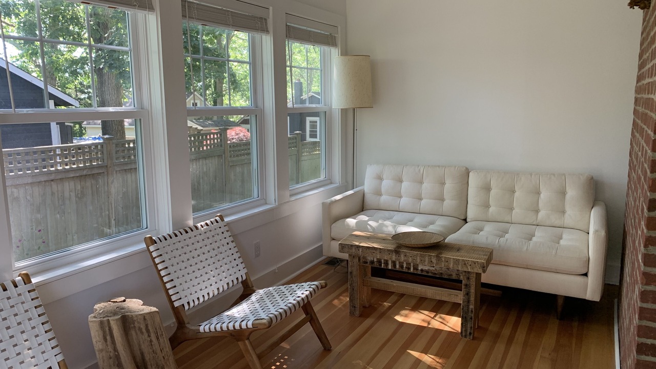 Photo of Livingroom in Cutchogue