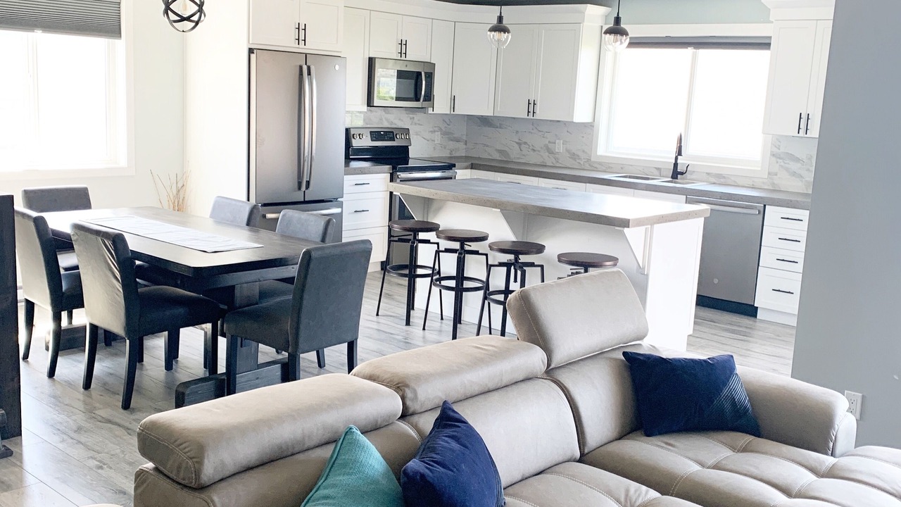 Photo of Livingroom in Okanagan-Similkameen