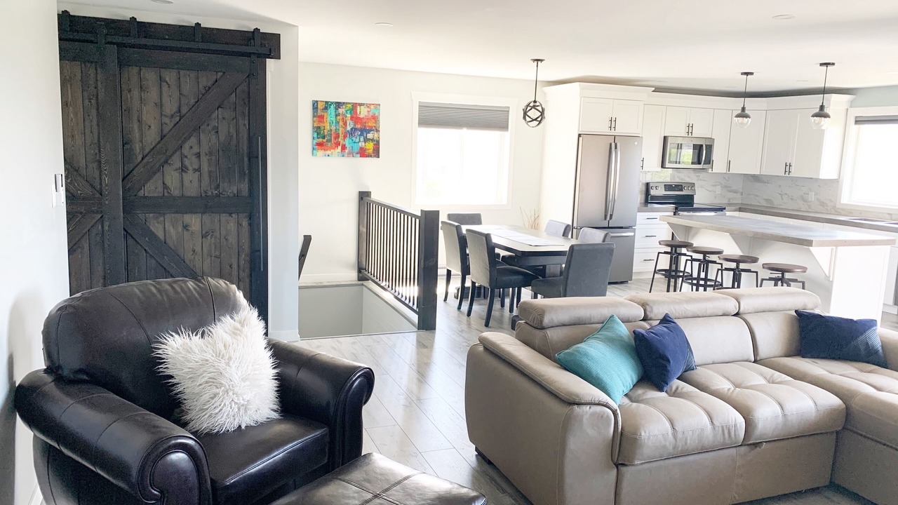 Photo of Livingroom in Okanagan-Similkameen