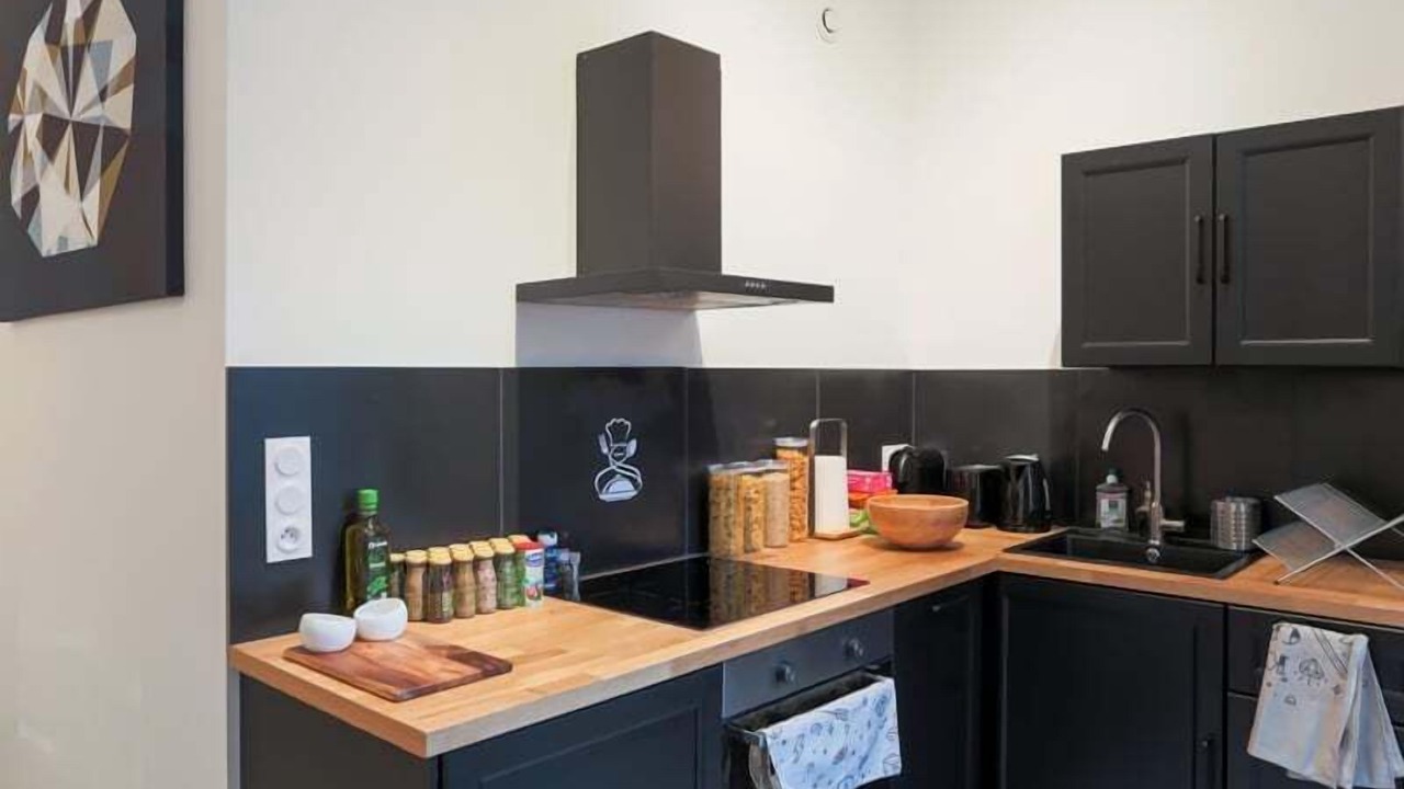 Photo of Kitchen in Voltaire - Saint Amour