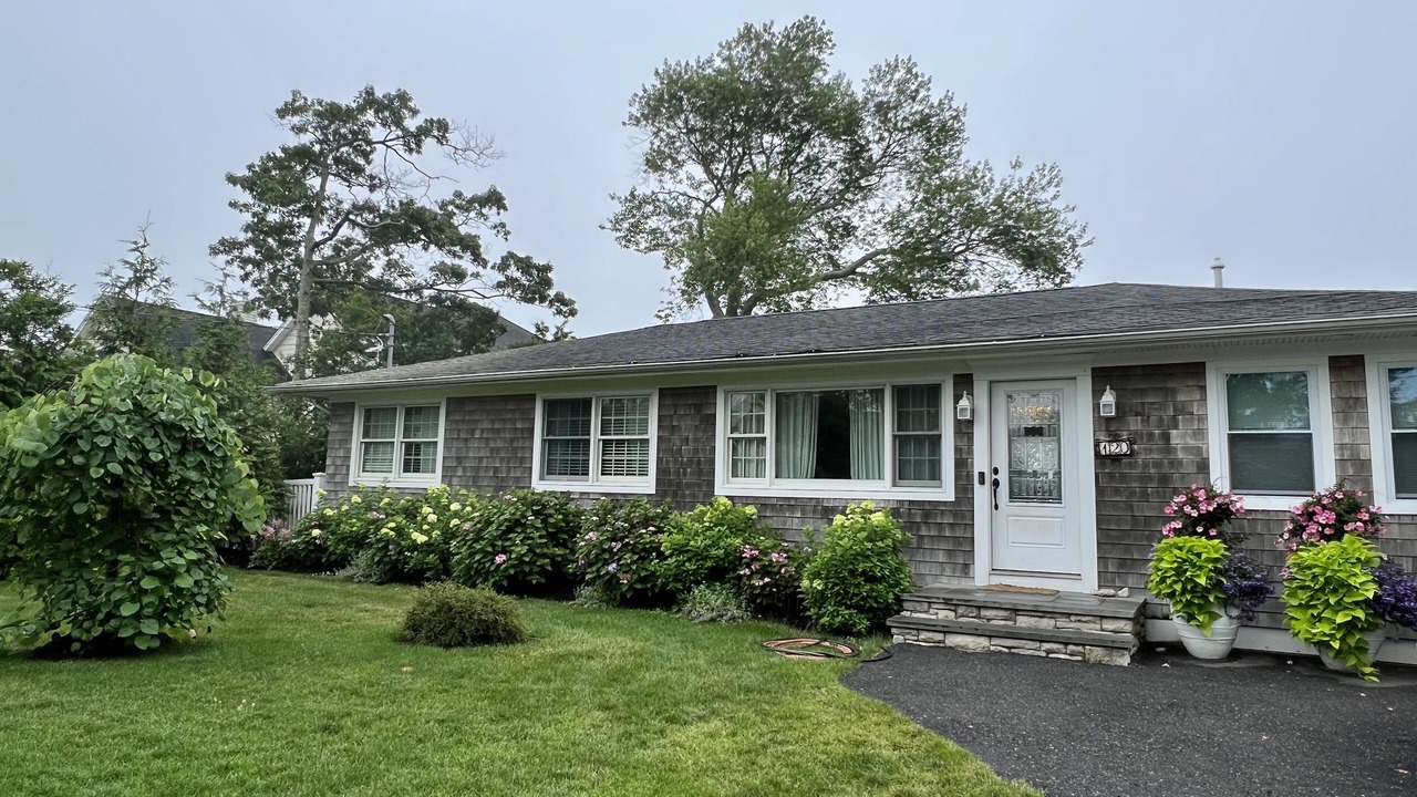 Photo of Outdoor in Center Moriches