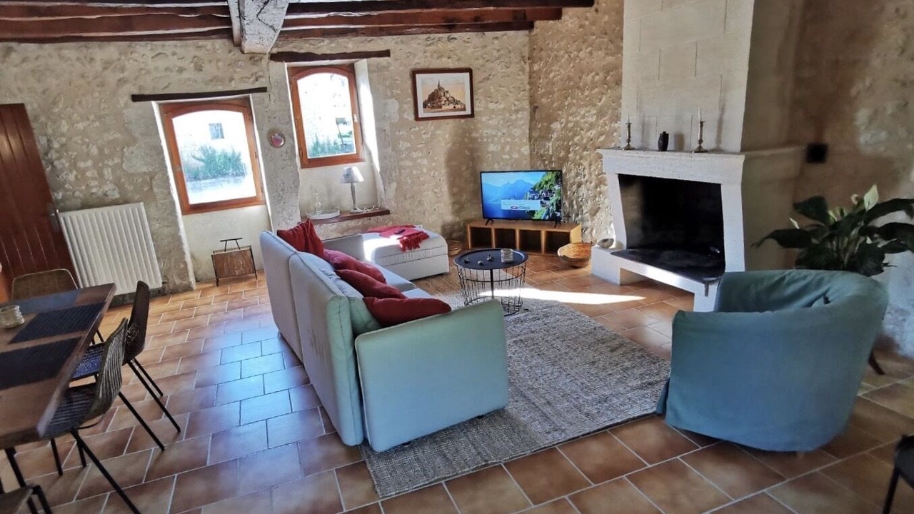 Photo of Livingroom in Bonnes