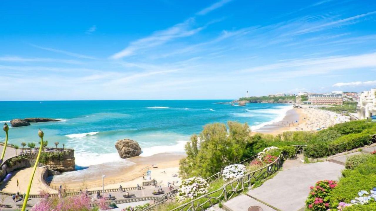 Photo of Others in Biarritz