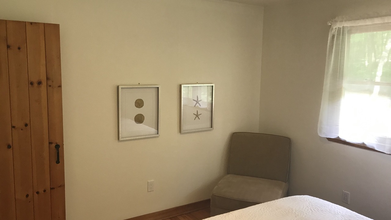 Photo of Bedroom in Grand Bend