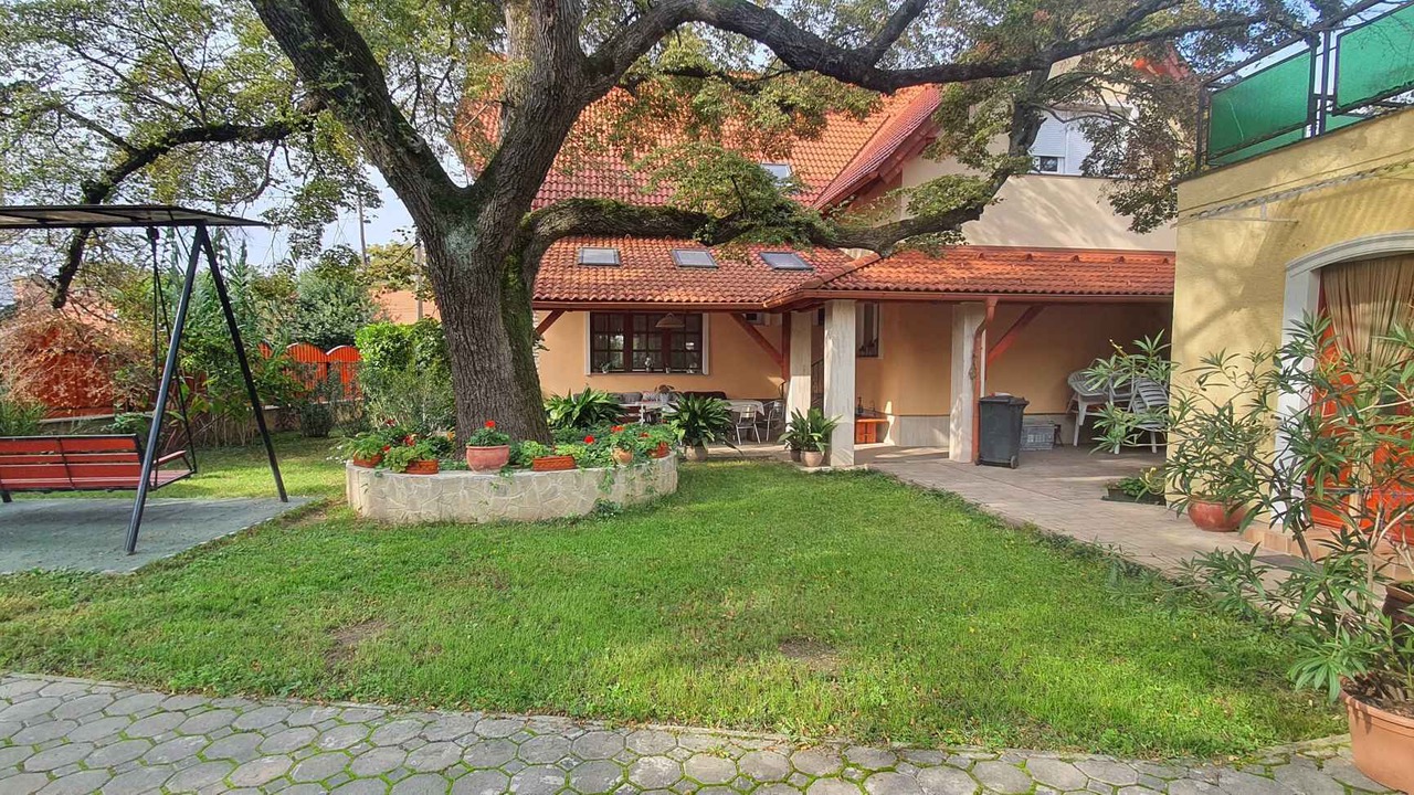 Photo of Patio Balcony in Balatonbereny