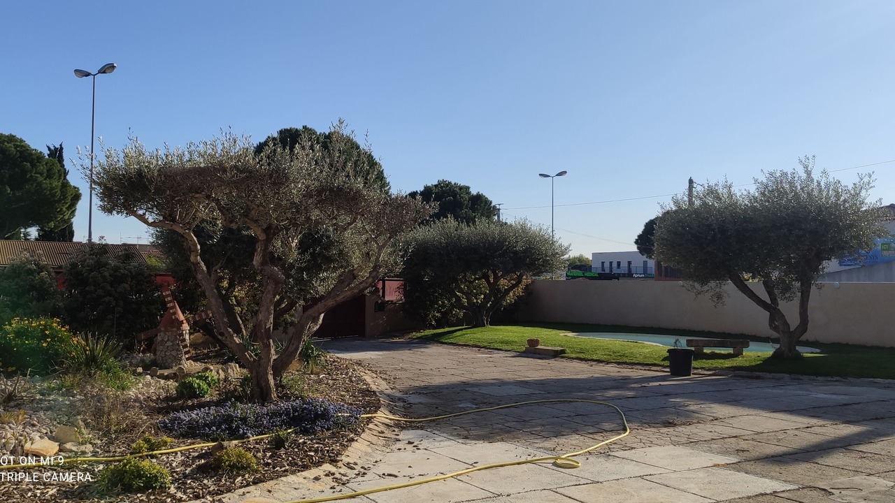 Photo of Outdoor in Lunel