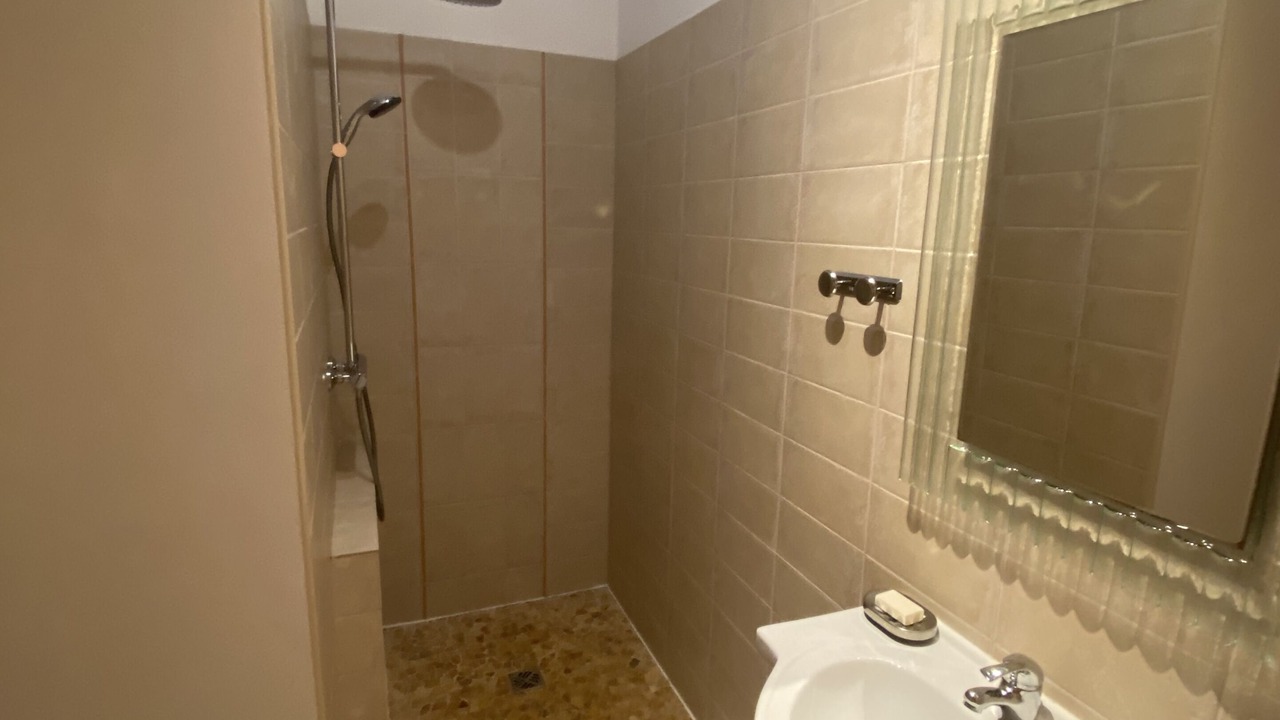 Photo of Bathroom in Durfort