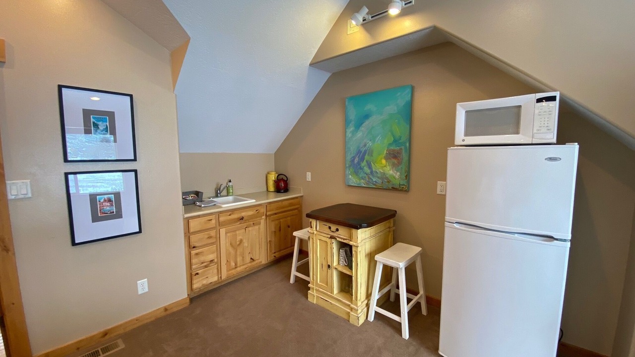 Photo of Kitchen in Midway