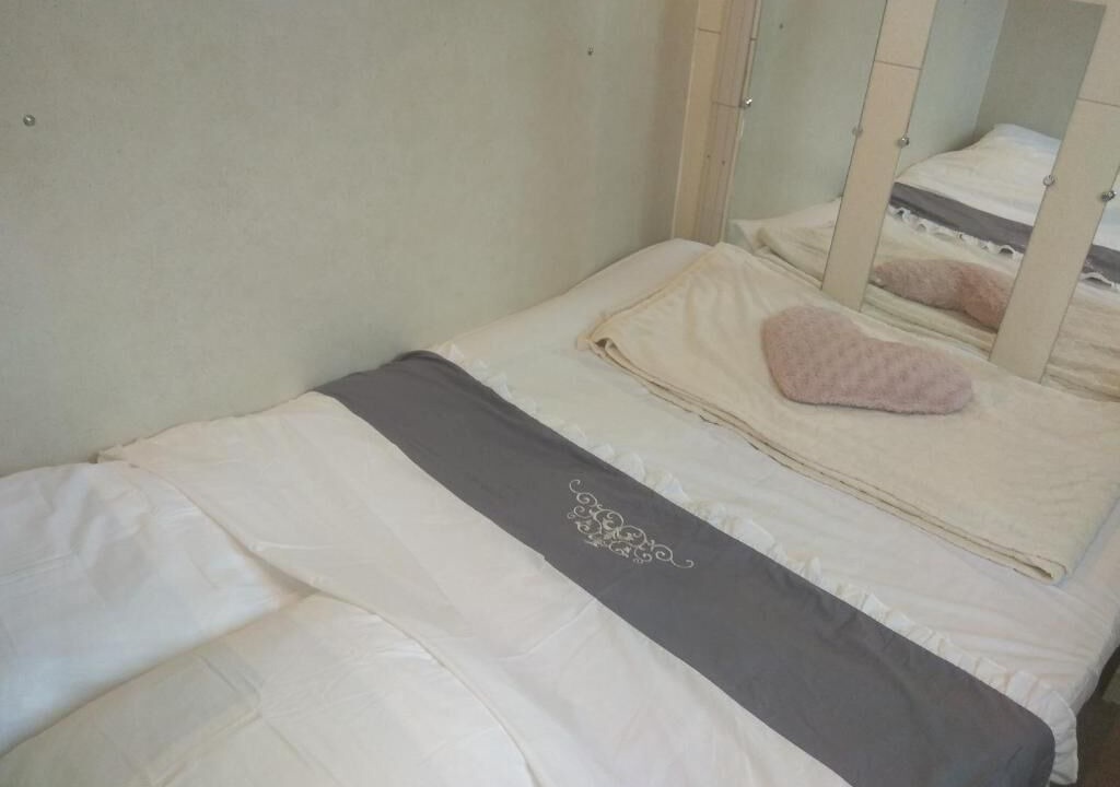 Photo of Bedroom in Saint-Jean-de-Losne