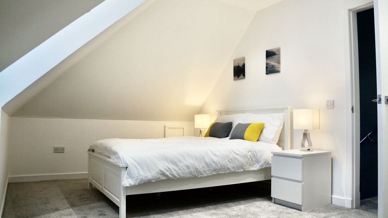 Photo of Bedroom in Tillicoultry