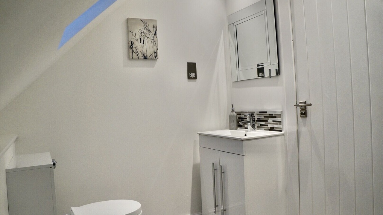 Photo of Bathroom in Tillicoultry